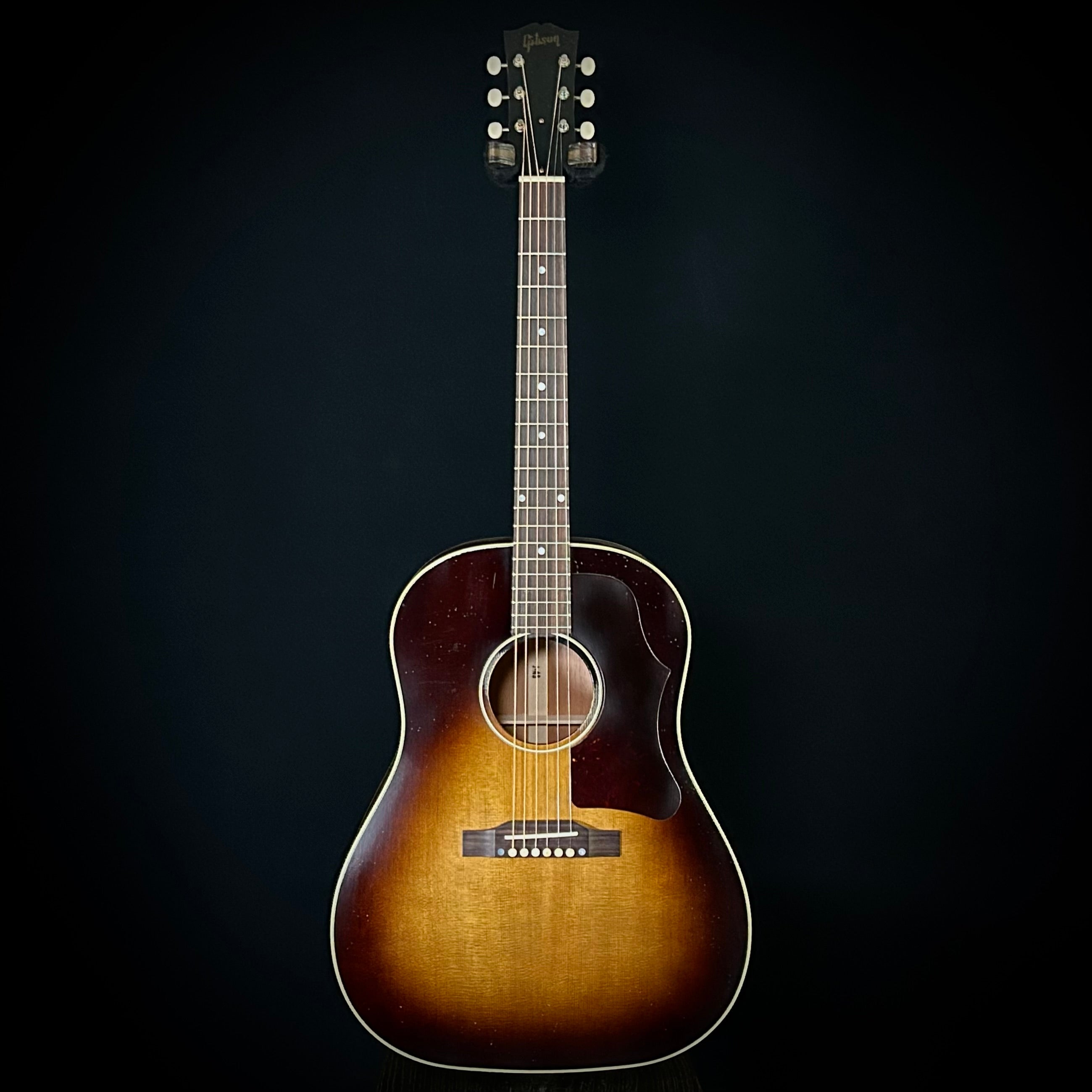 Gibson 1955 J-45 Murphy Lab Light Aged - Vintage Sunburst – Music