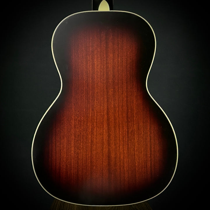 Gretsch G9241 Alligator™ Biscuit Round-Neck Acoustic / Electric Resonator Guitar