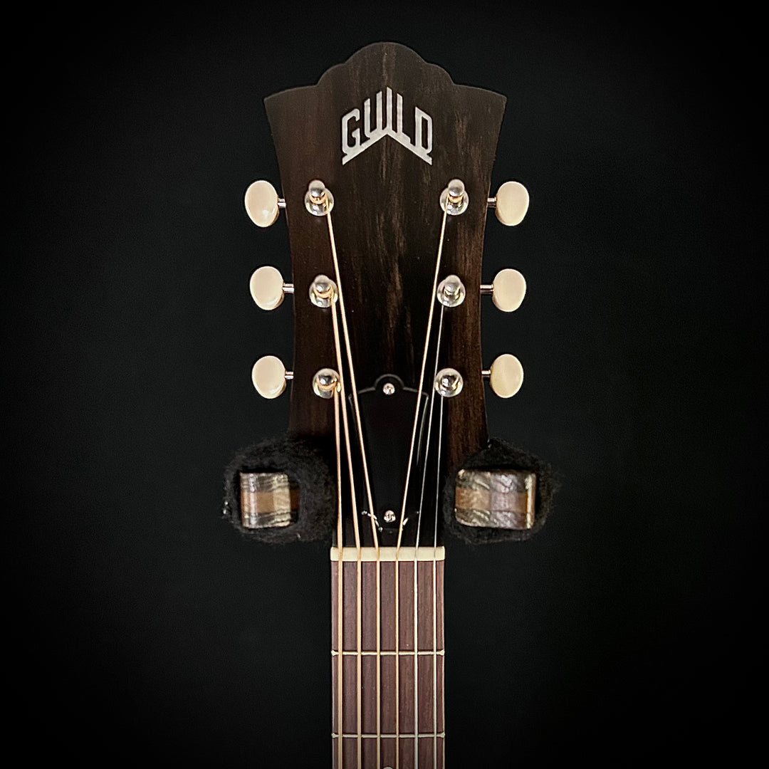 Guild D-40 - Natural