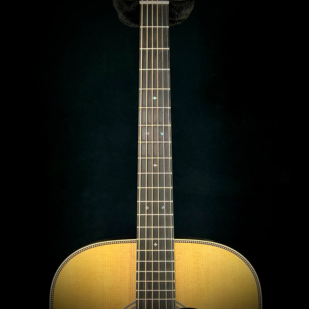 Martin Super HD-28