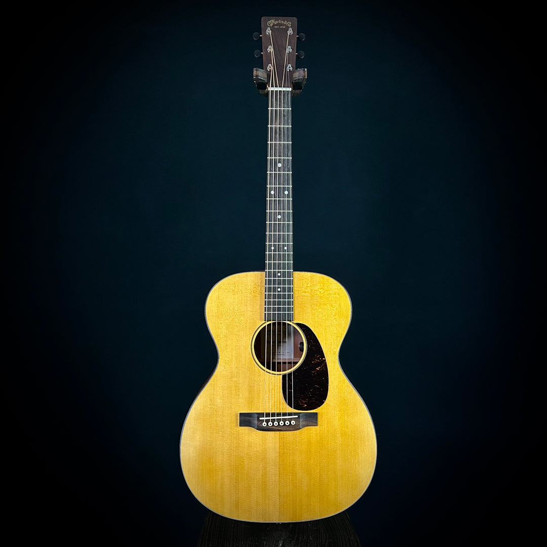 Martin 000-10E Retro