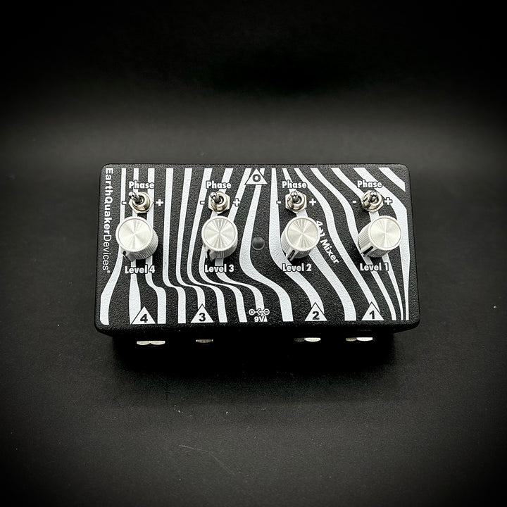 EarthQuaker Devices Four to One Mixer