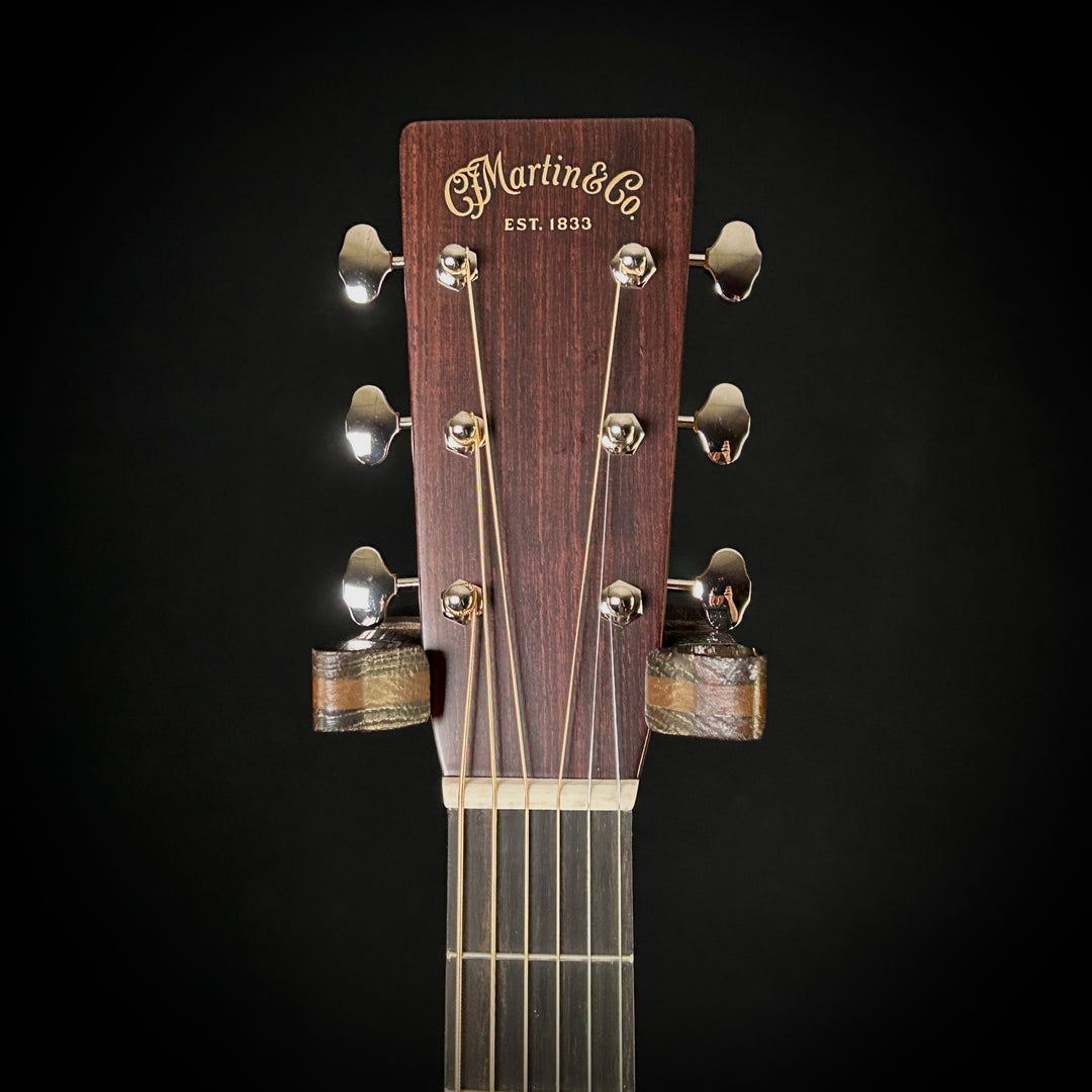 Martin M-28