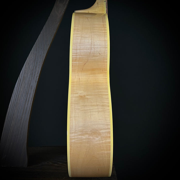 Gibson SJ-200 Montana Gold - Antique Natural