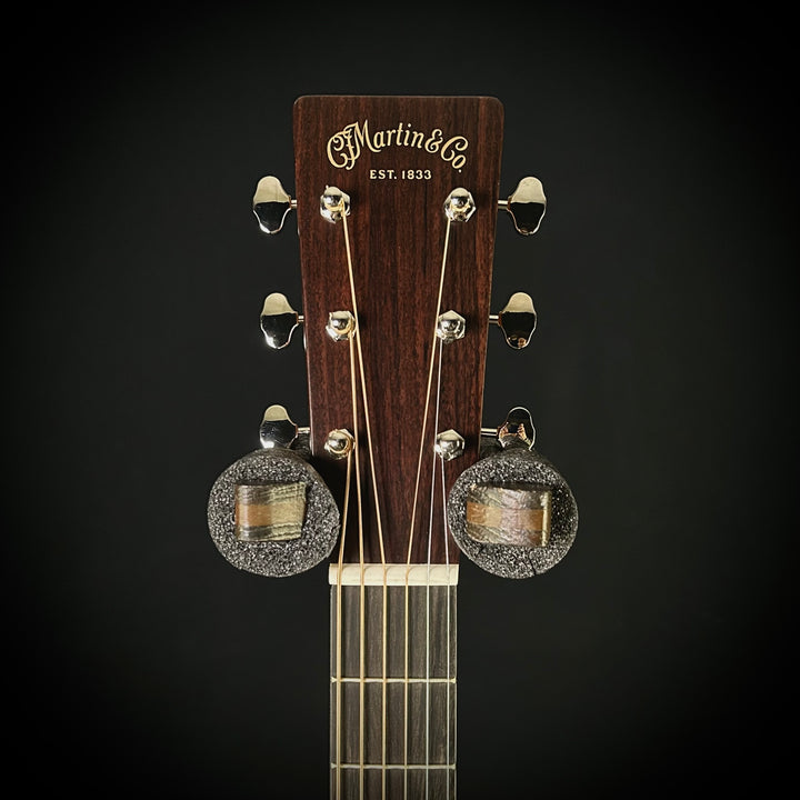 Martin 000-18