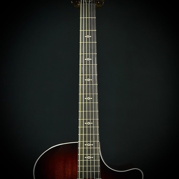 Taylor MV Custom Baritone-6 - Grand Auditorium