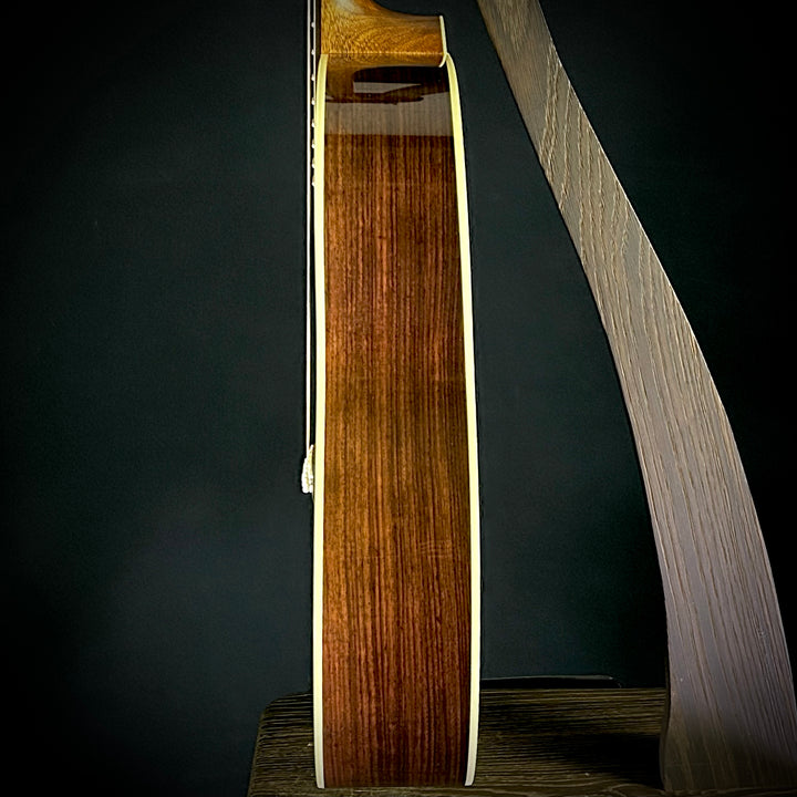 Martin 000-28
