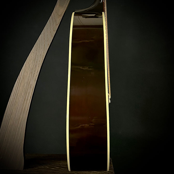 Gibson Slash J-45 - November Burst