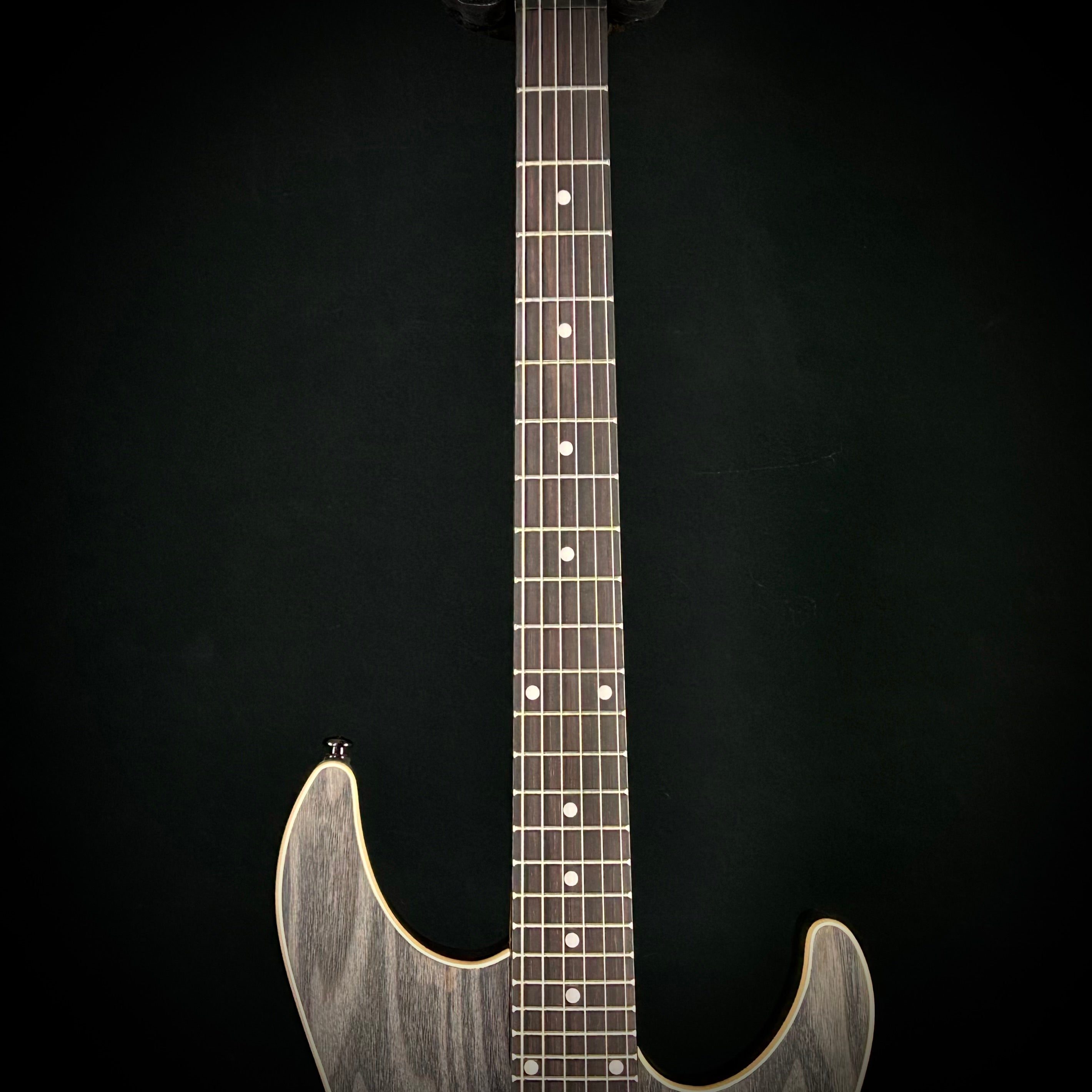 Schecter C-1 Standard – Music Villa MT