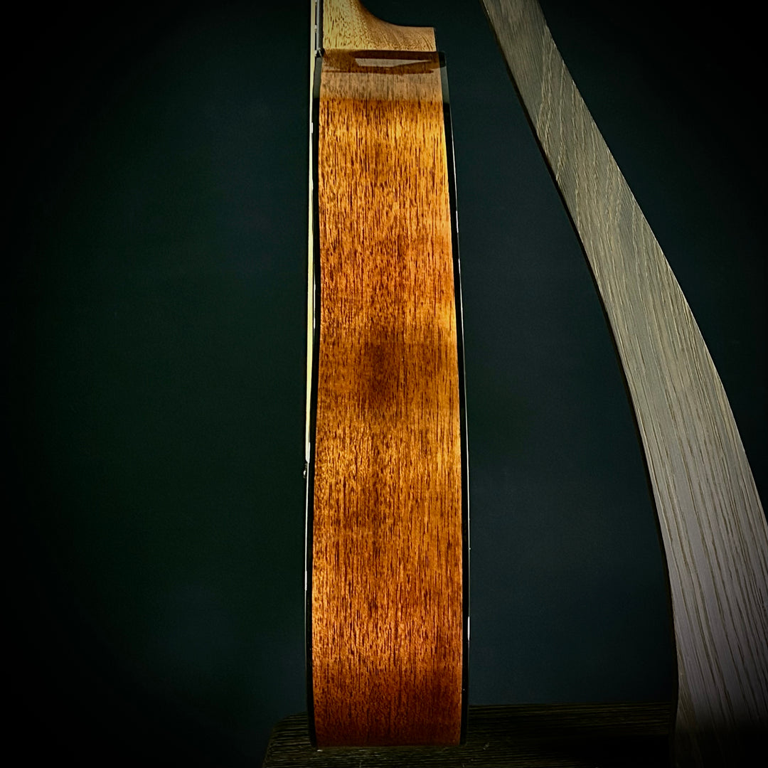 Martin 00-18