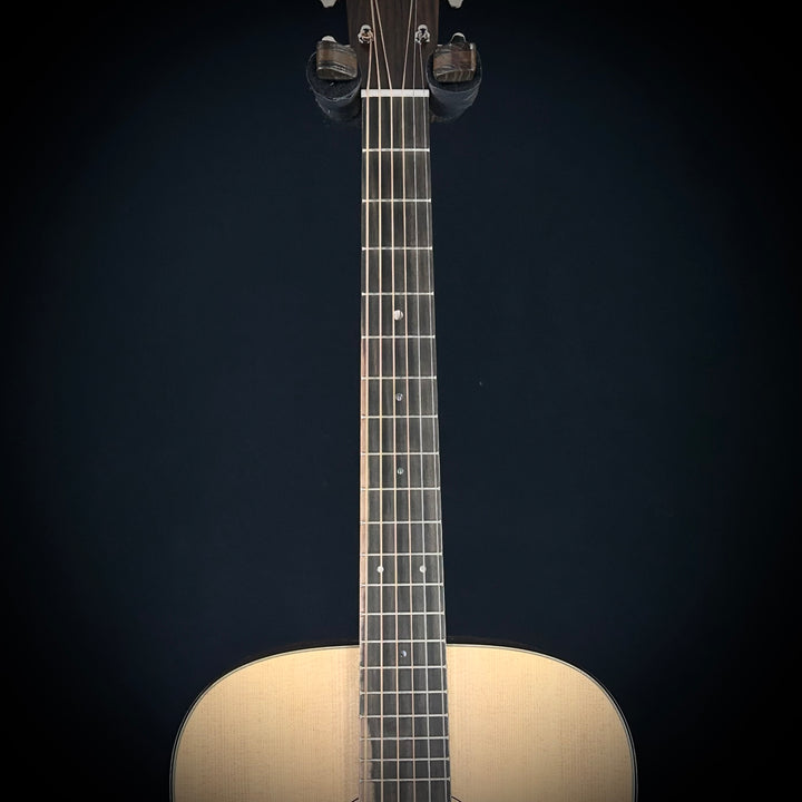 Martin D-18