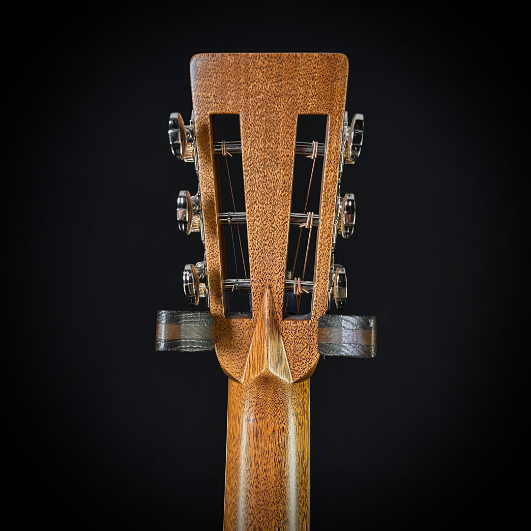 Martin MV Custom Shop 0 12-Fret - Flamed Mahogany