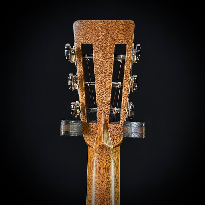 Martin MV Custom Shop 0 12-Fret - Flamed Mahogany