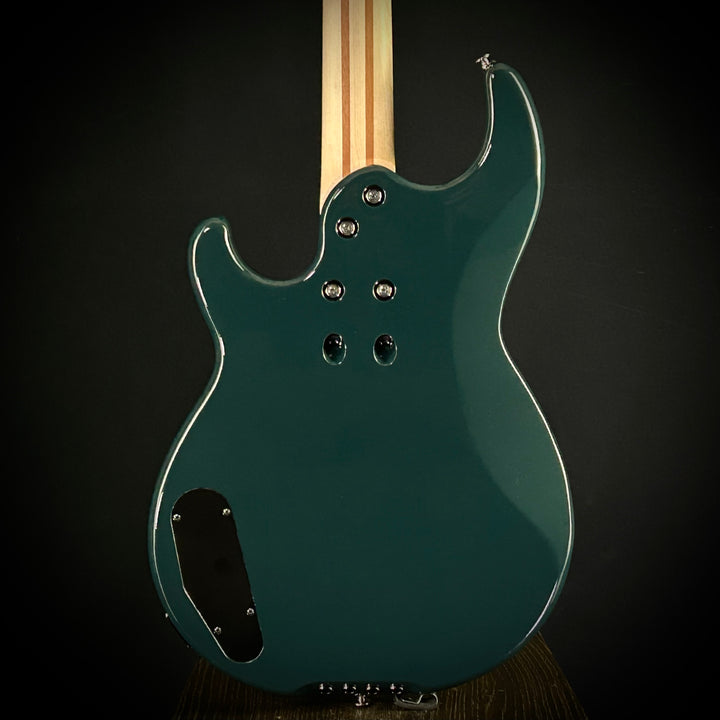Yamaha BB434