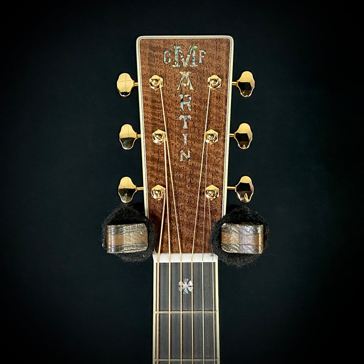 Martin Music Villa Custom 000, 41 Style - Bastogne Walnut
