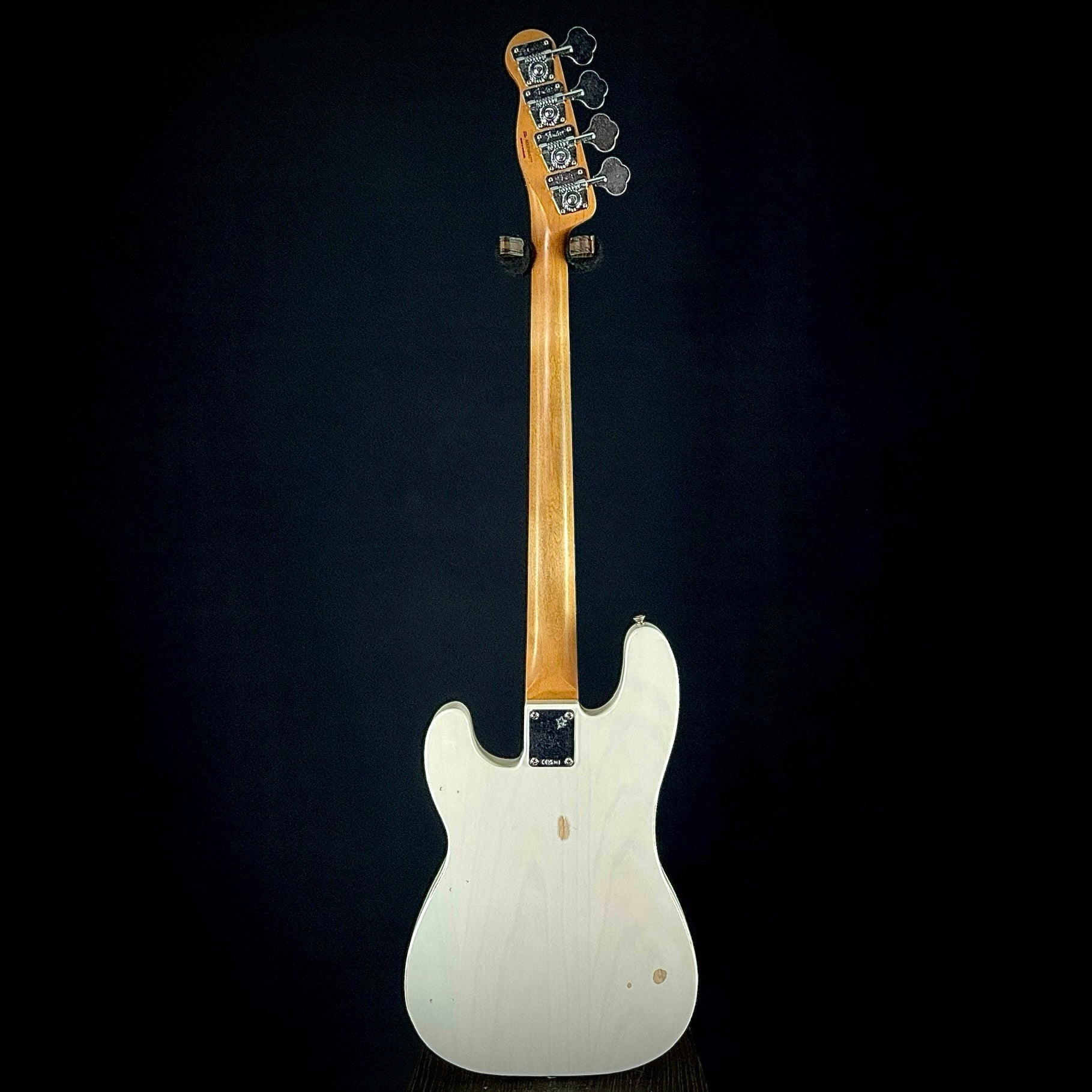 Fender Mike Dirnt Road Worn Precision Bass – Music Villa MT