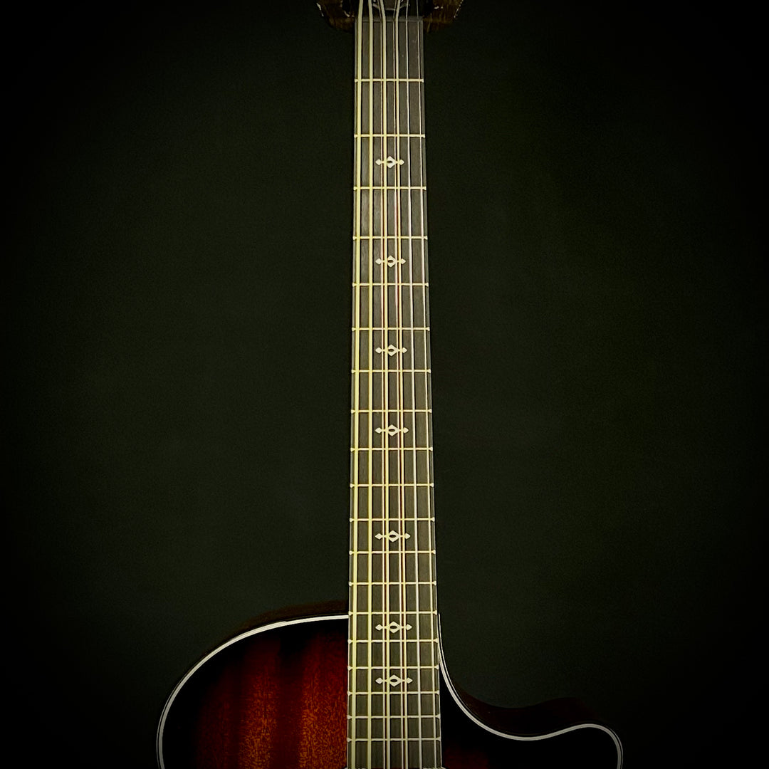 Taylor MV Custom Baritone-8 - Grand Auditorium