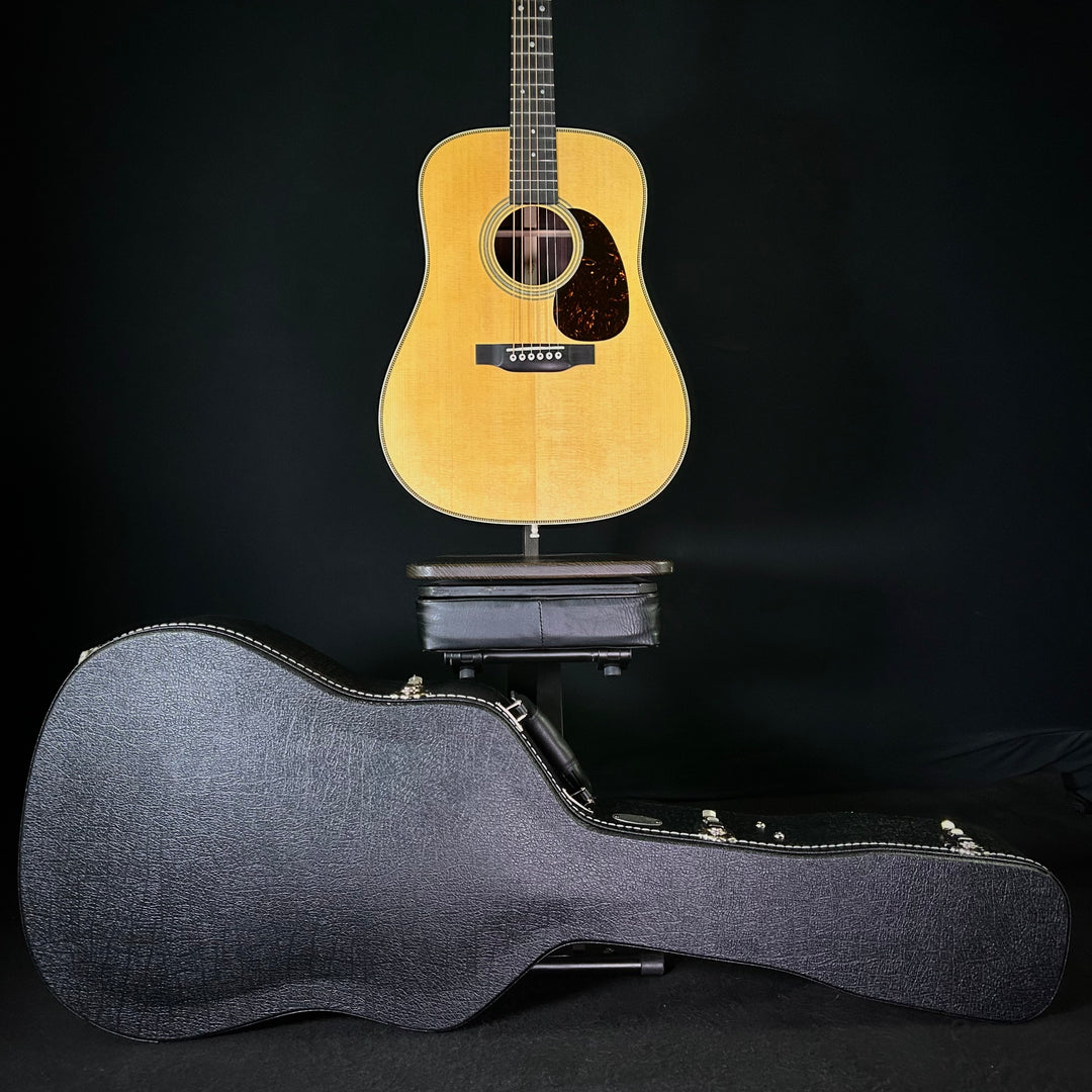 Martin Custom Shop 28 Style, Dreadnought Short Scale 1 3/4"