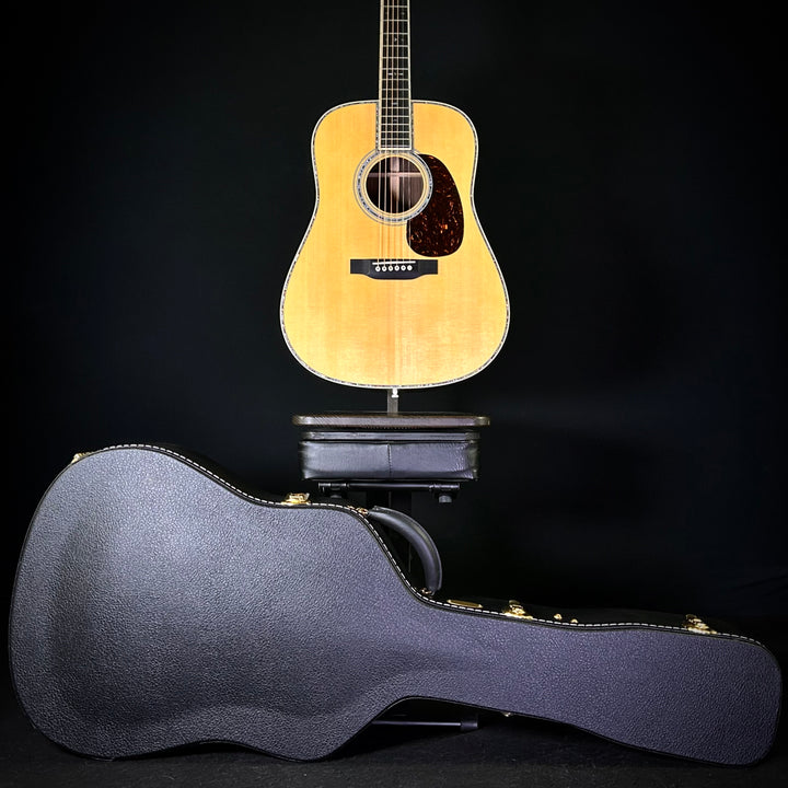 Martin D-42 - New for 2025