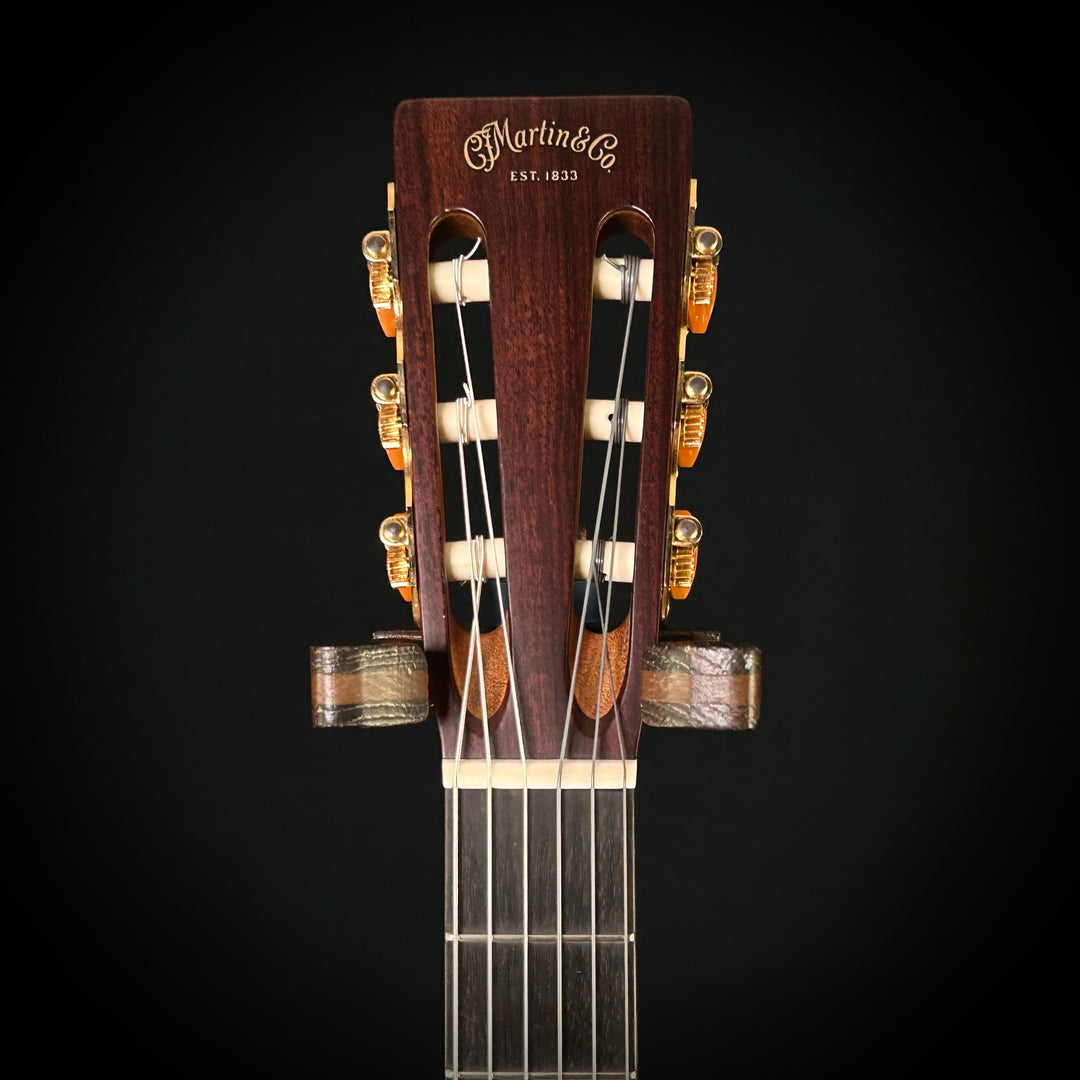 Martin Custom Shop "00" 12-Fret Nylon - Flamed Mahogany
