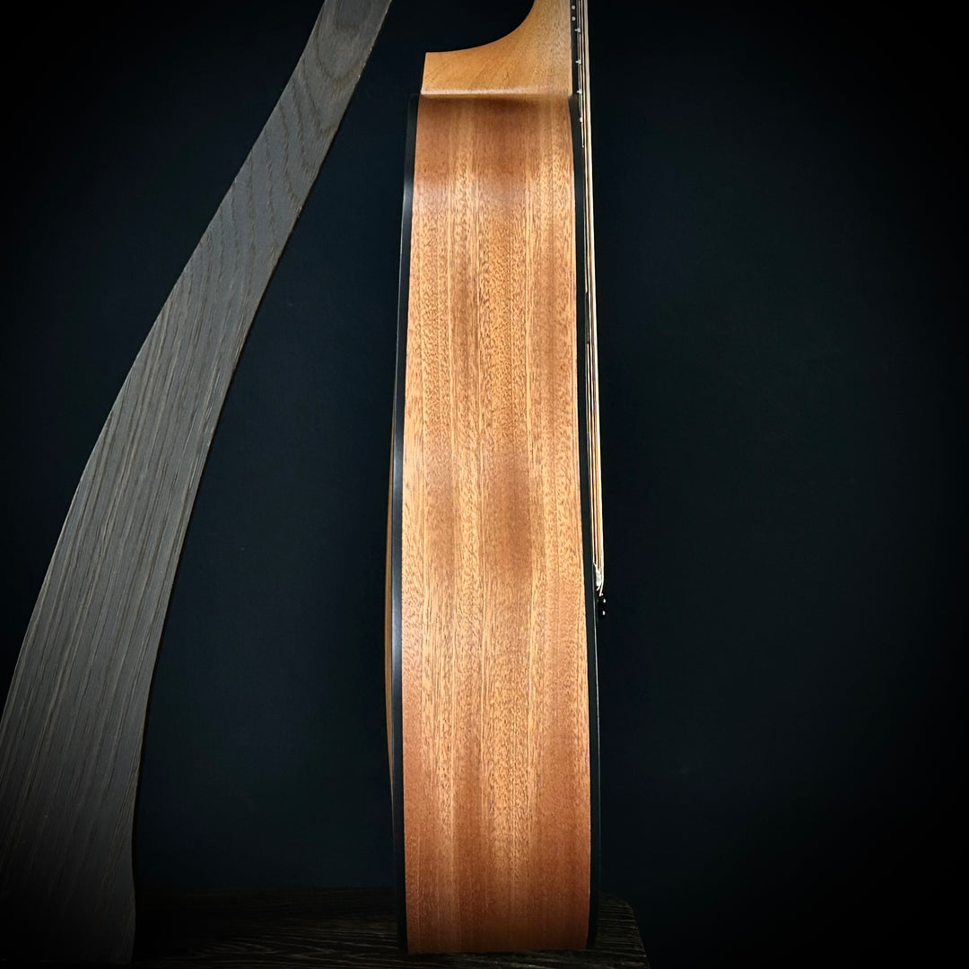 Taylor 150CE - Bajo Quinto