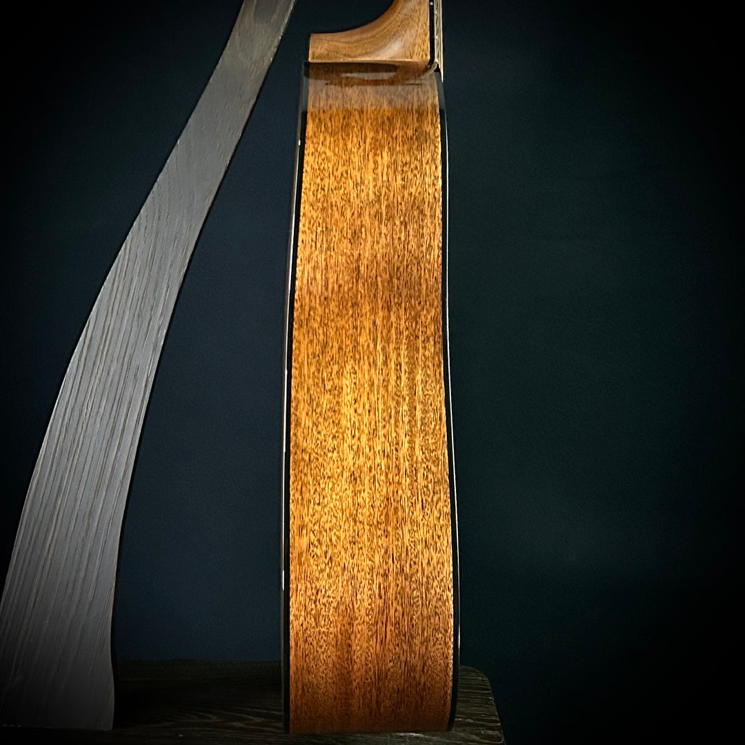 Martin D-18