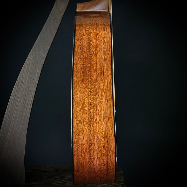 Martin D-18