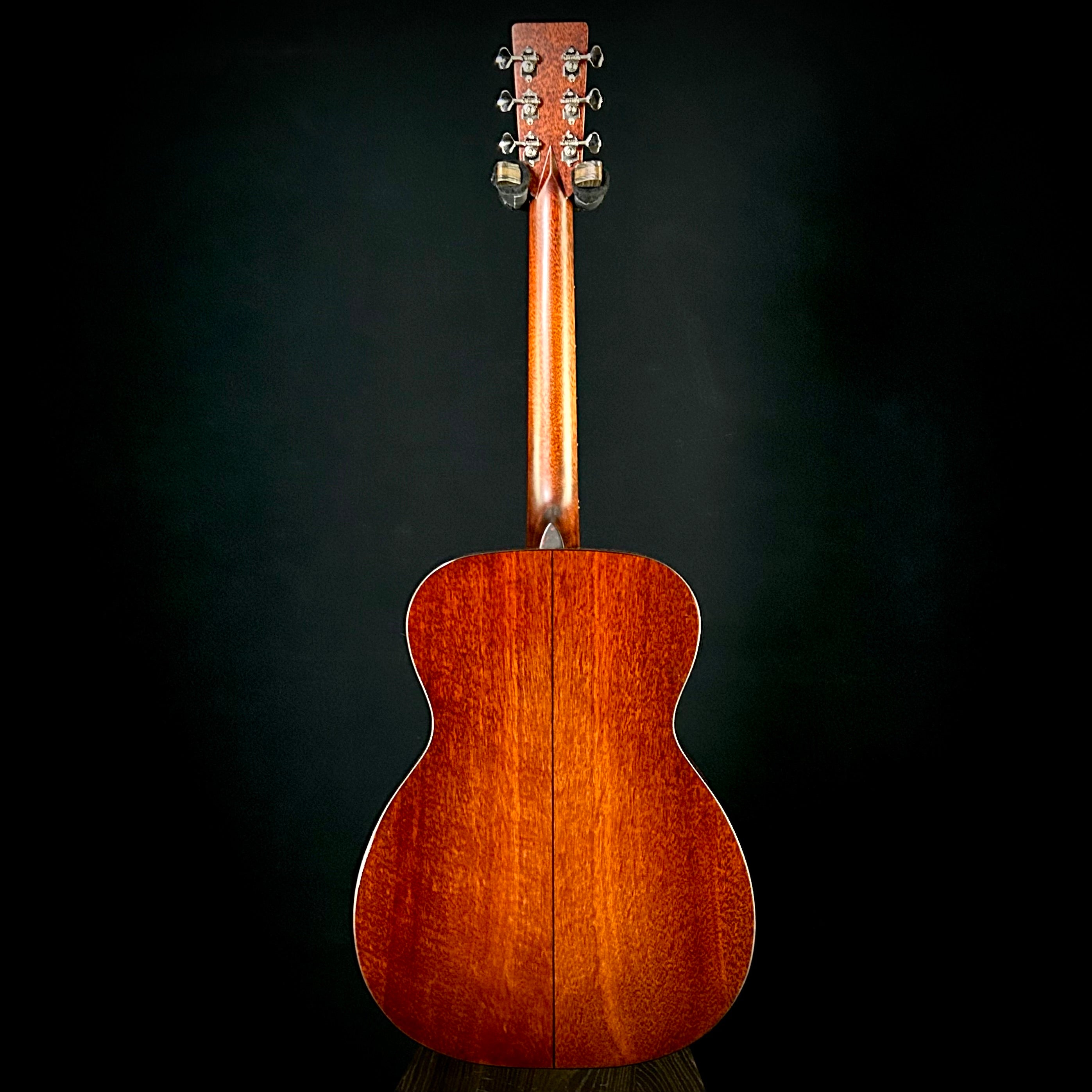 Eastman E10OM -TC Adirondack – Music Villa MT