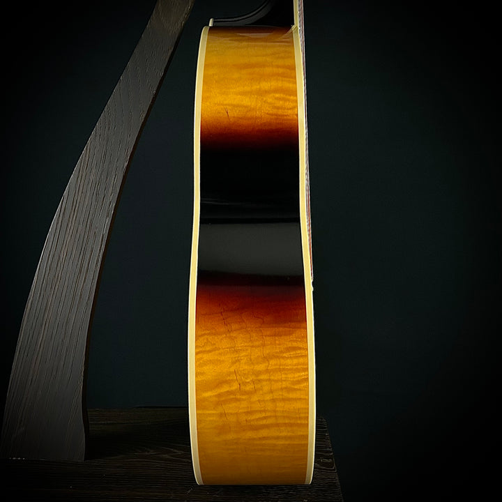 Epiphone 1957 SJ-200 - Vintage Sunburst