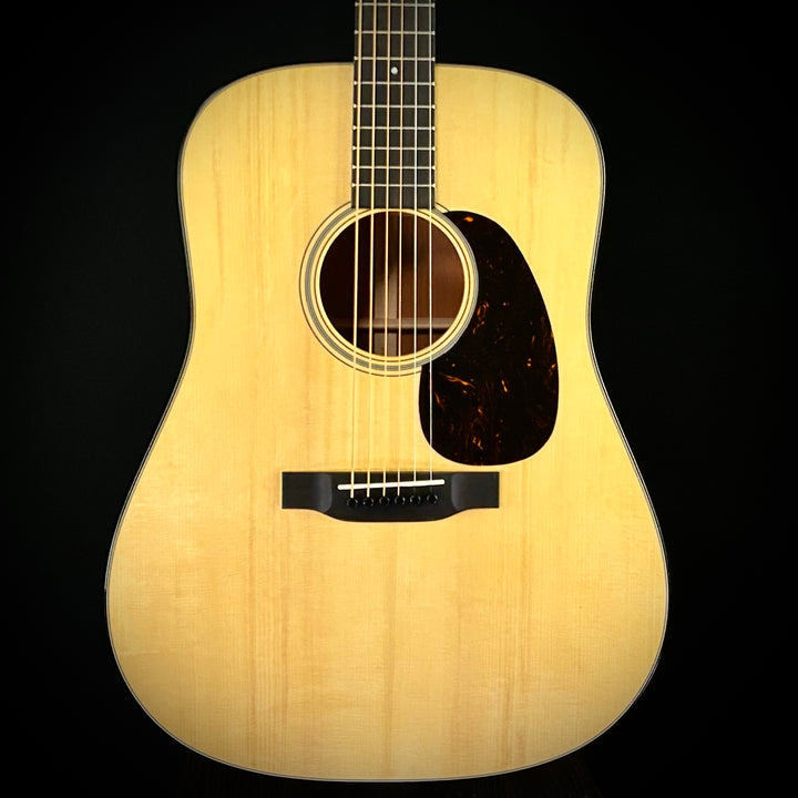 Martin Custom Shop D-18 -  Adirondack