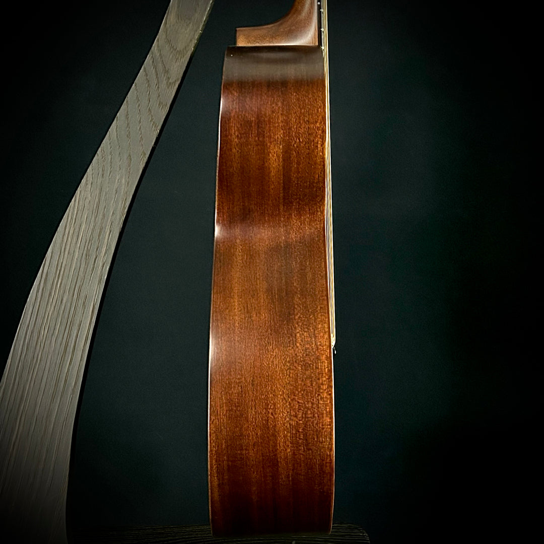 Martin 0-10E Retro - Jason Isbell