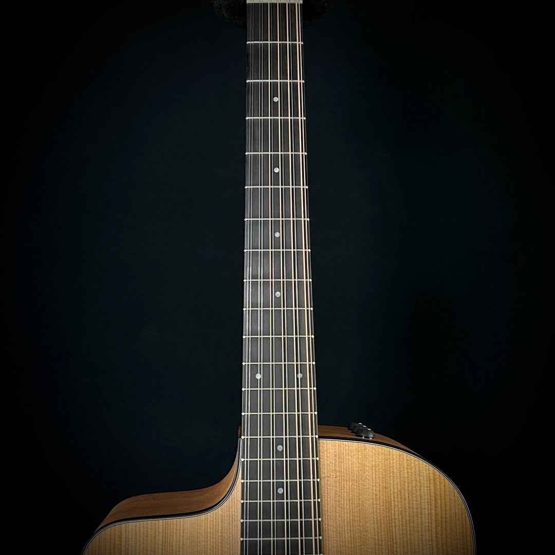 Taylor 150CE - Lefty