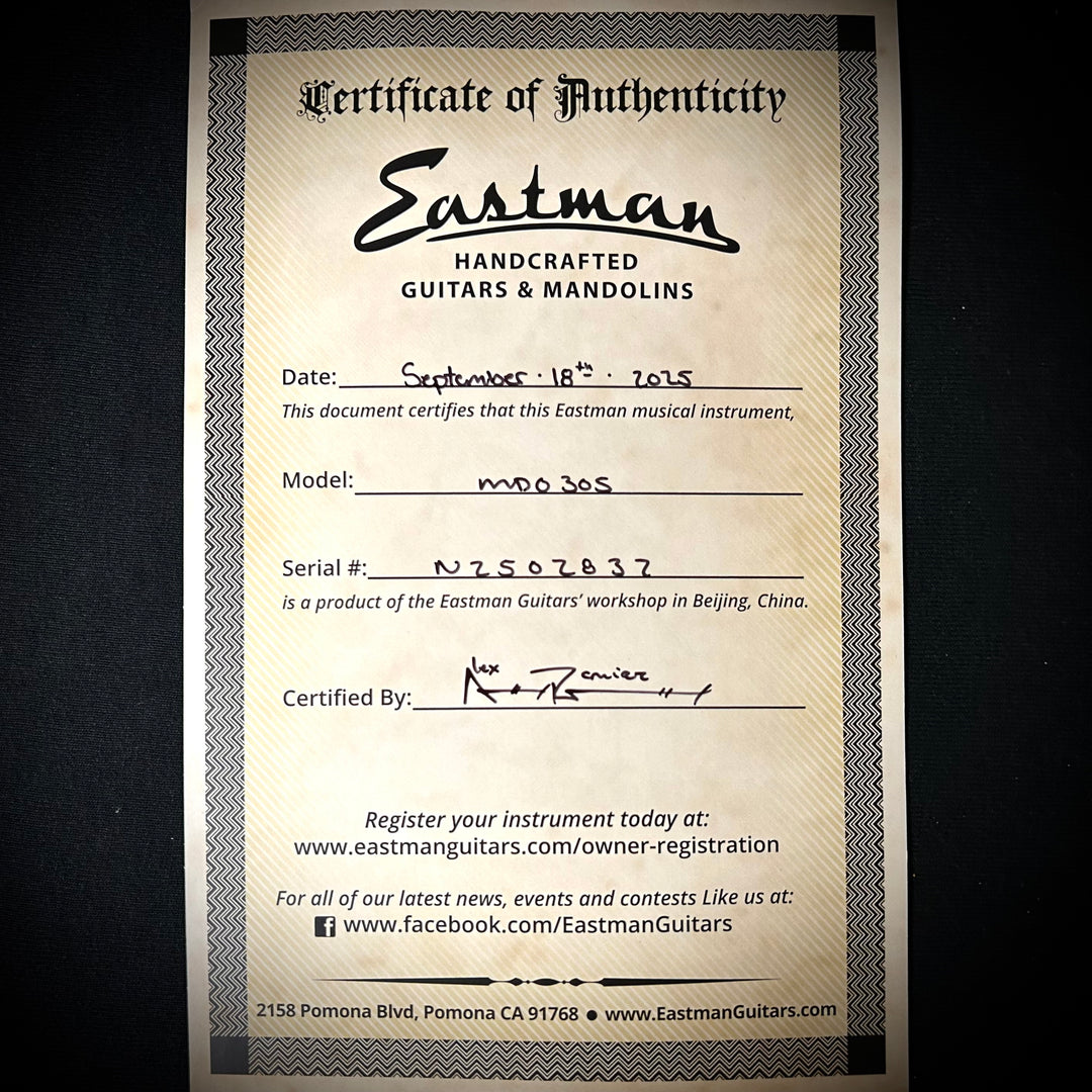 Eastman MDO305 - Octave Mandolin