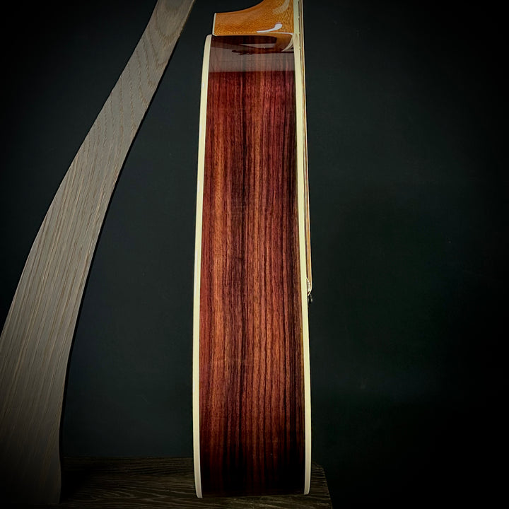 Taylor Legacy 810E Special Edition - Heritage Burst