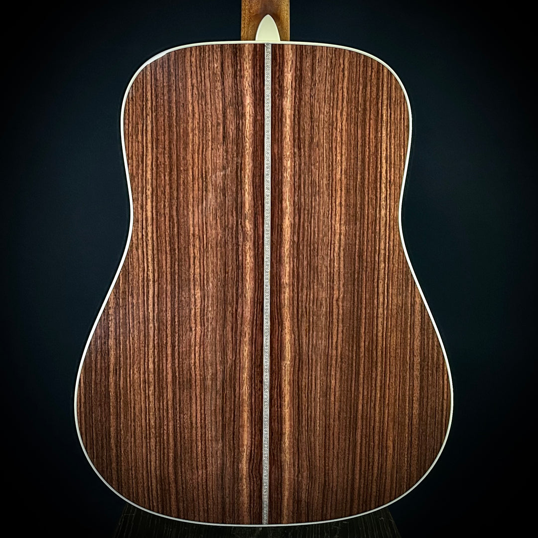Martin D-28 - Billy Strings