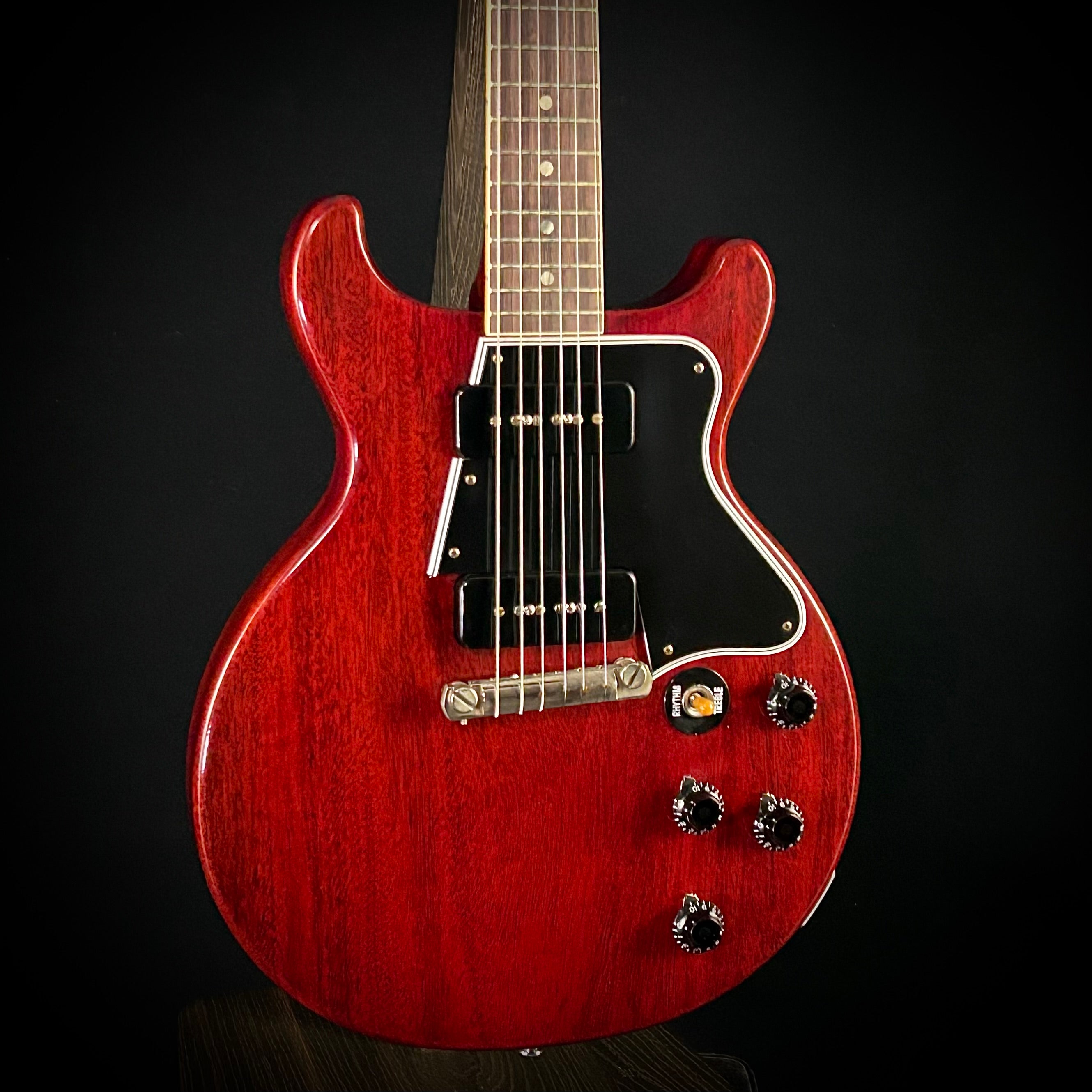 2536E2A9-2C47-4686-9799-