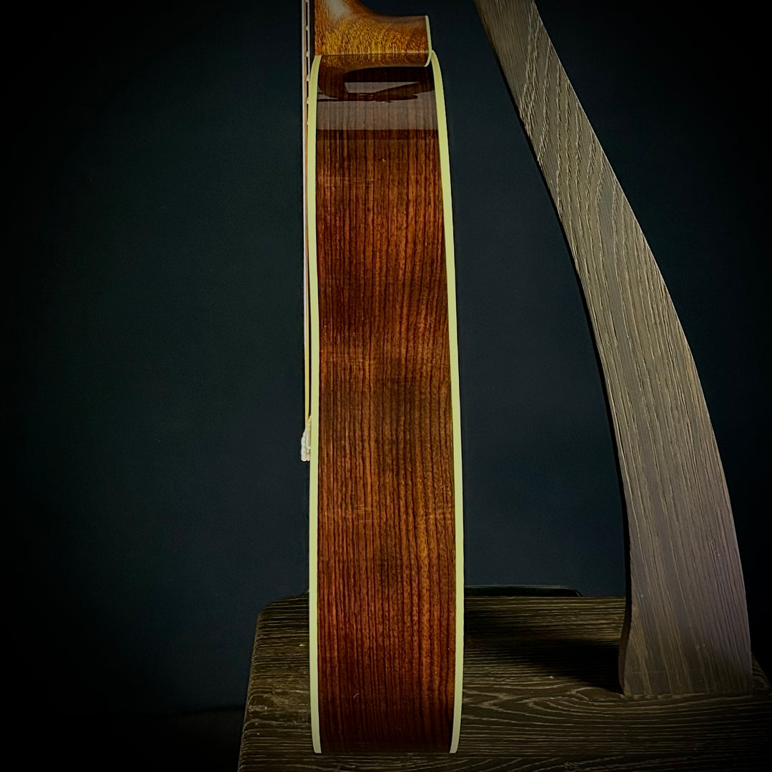 Martin M-28