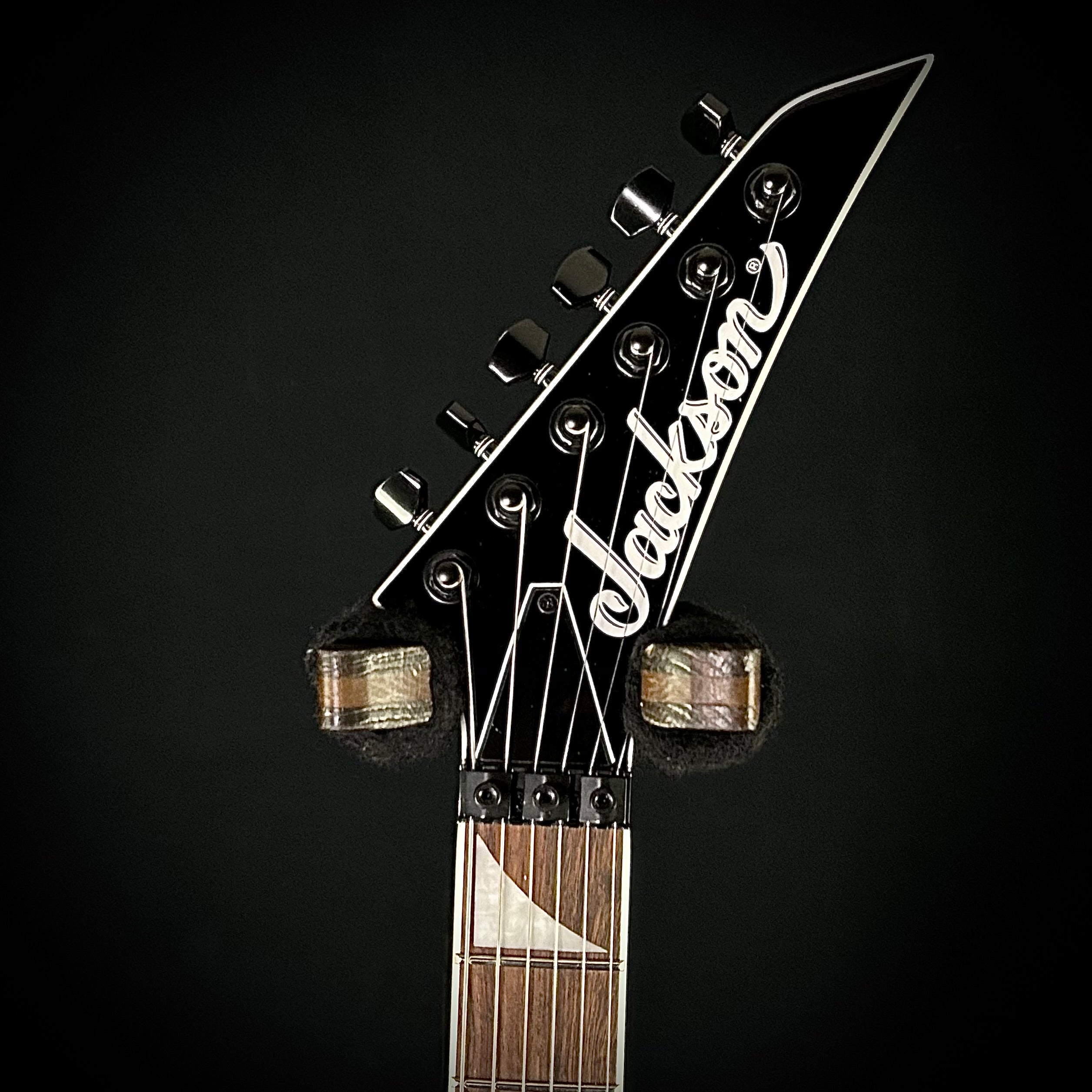 Jackson X Series Soloist SLX DX Crackle – Music Villa MT