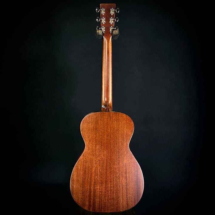 Martin 0-10E Retro - Jason Isbell