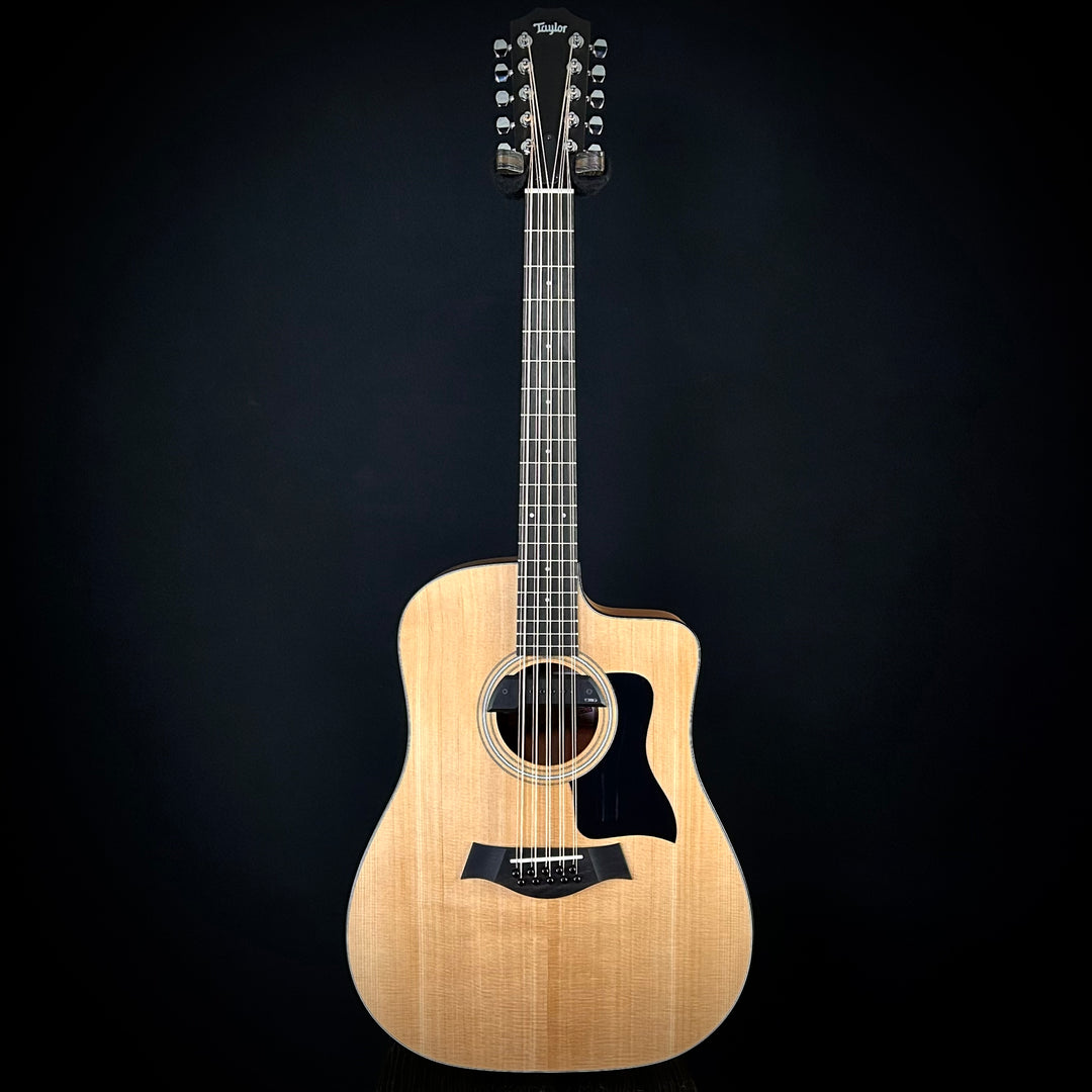 Taylor 150CE - Bajo Quinto