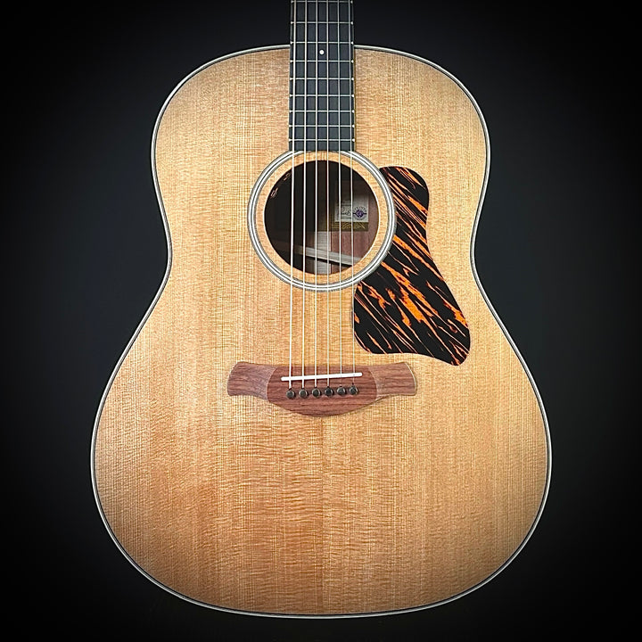 Taylor Gold Label 517E - Natural