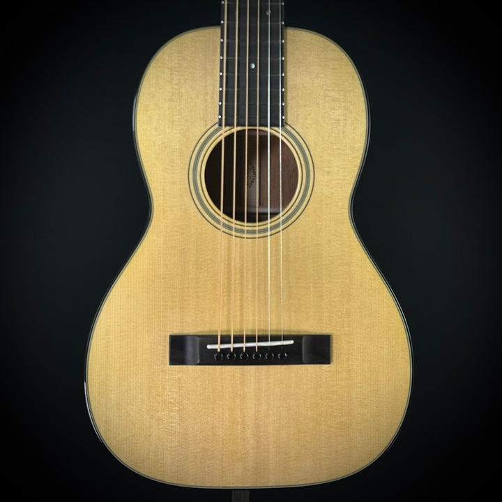 Martin Custom Shop 18 Style, Size 5 "Terz"