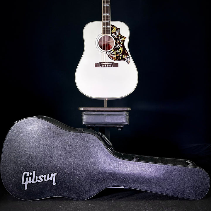 Gibson Hummingbird Maple - Alpine White