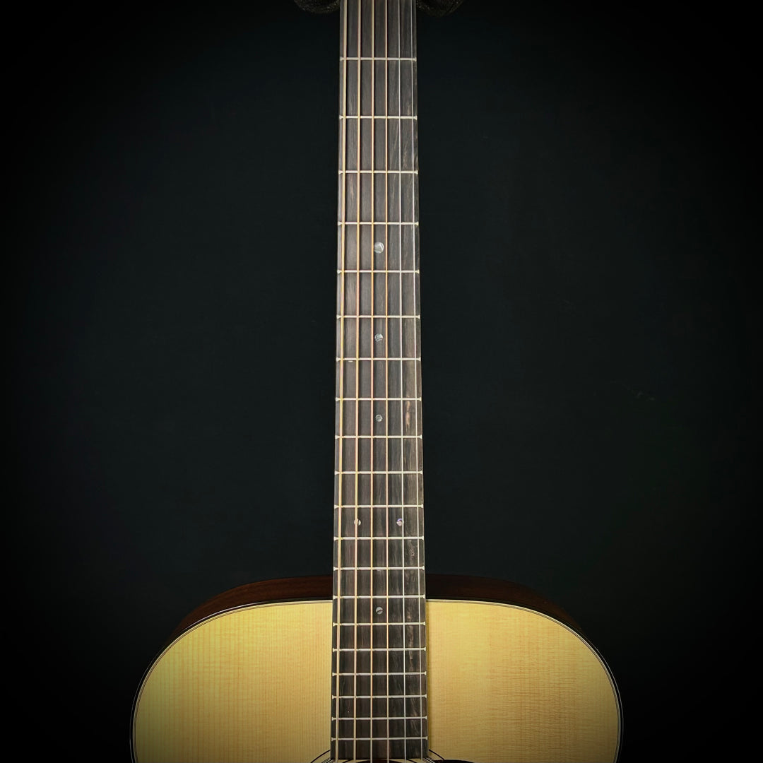Martin 000-18