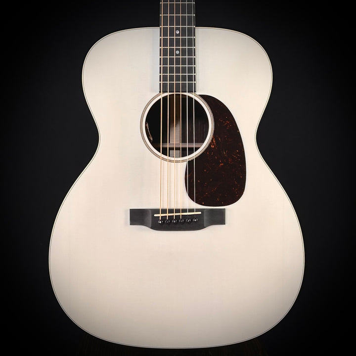 Martin J16E - Cream