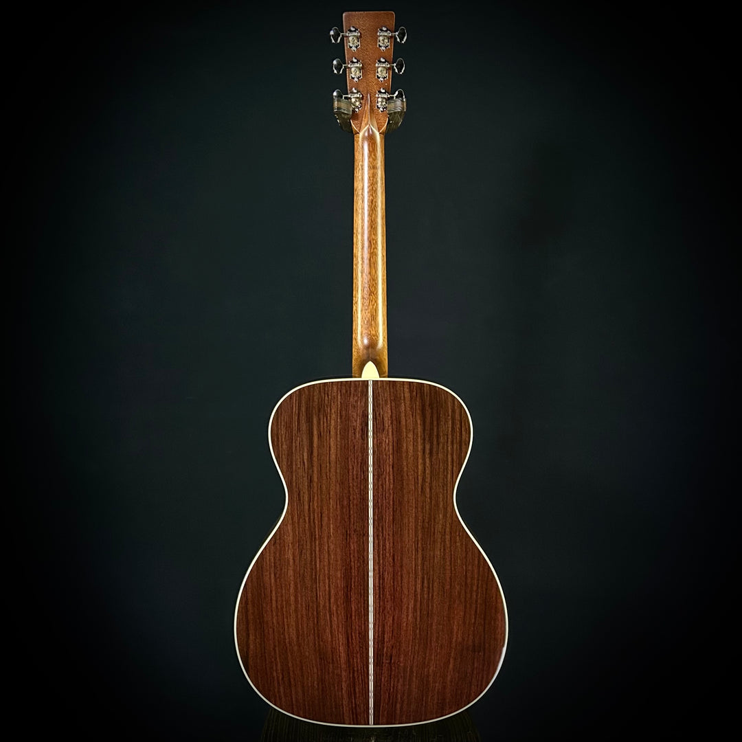 Martin OM-28 - Ambertone