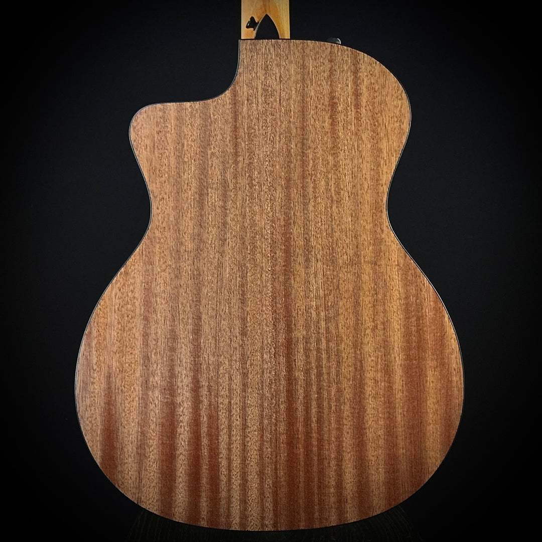 Taylor 114CE