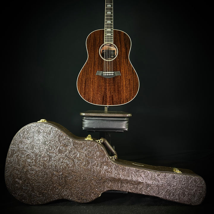 Taylor Custom Grand Pacific - Mahogany