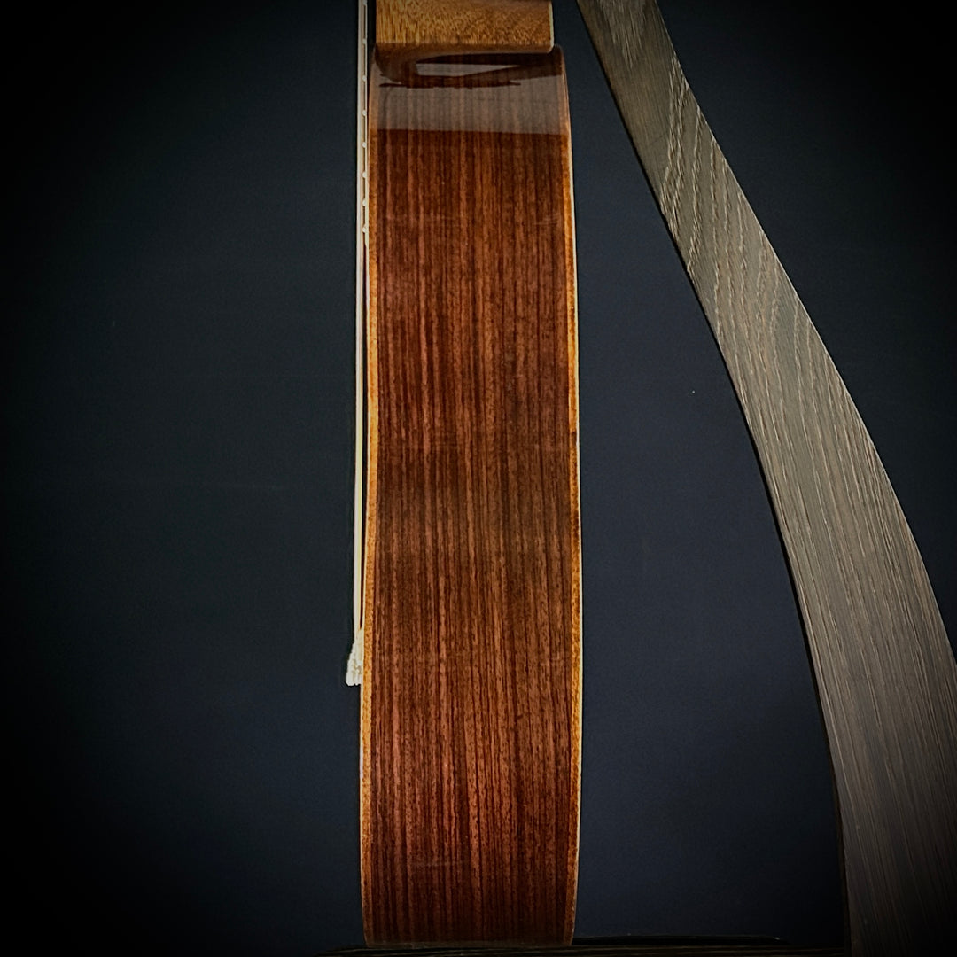 Martin Custom 28 Style, Size-2 - Wild Grain East Indian Rosewood