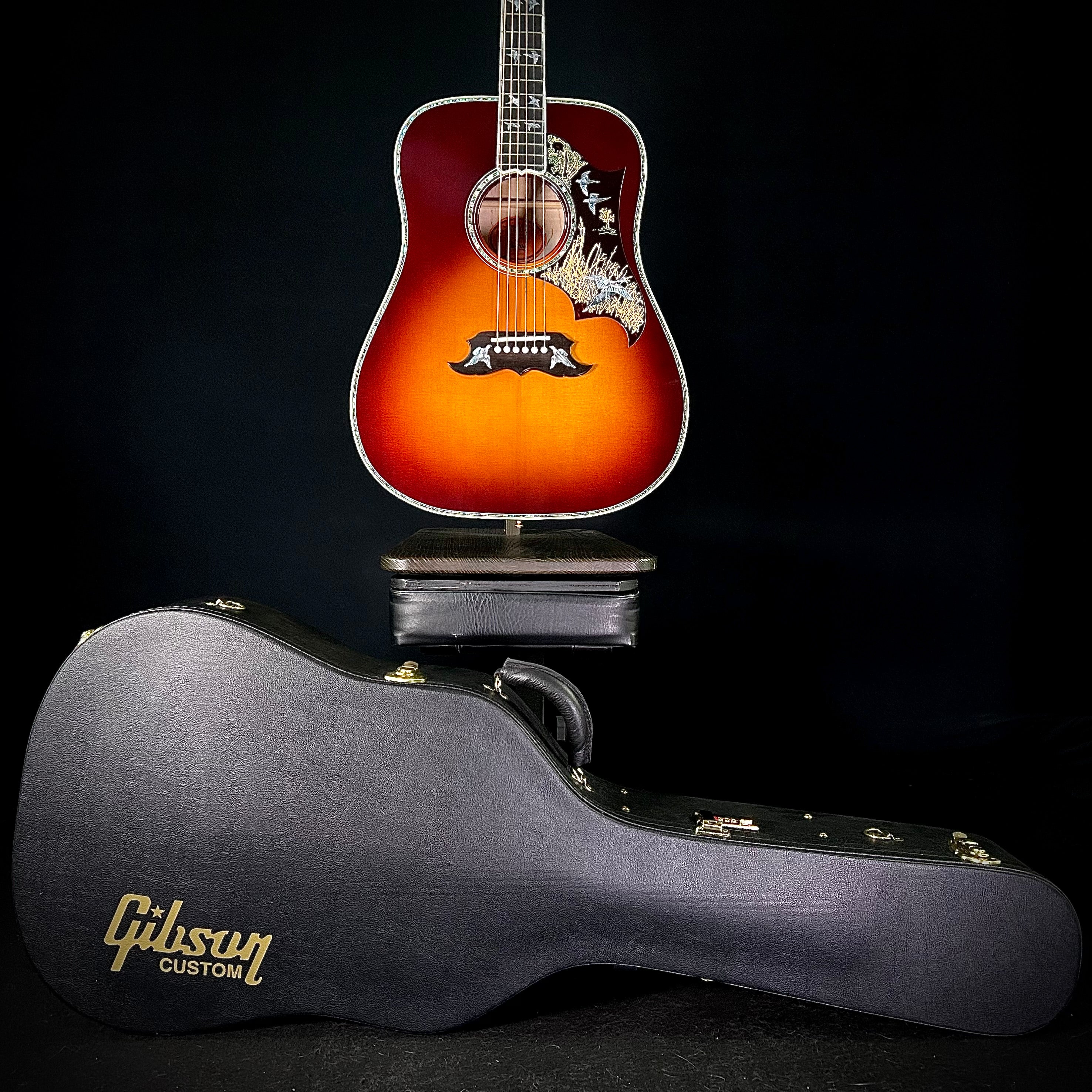 Gibson Doves in Flight - Autumn Burst – Music Villa MT